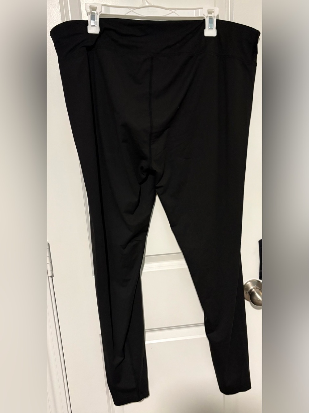 Wander Black High-Waist Ponte Leggings - Picture 2 of 3
